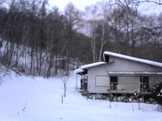 長野県菅平高原 ゆたか山荘 西側(坂上) 2026/01/19 07:00