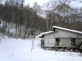 長野県菅平高原 ゆたか山荘 西側(坂上) 2026/01/19 07:45