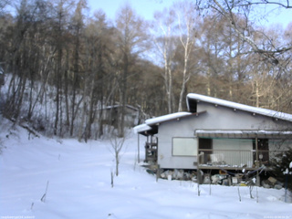 長野県菅平高原 ゆたか山荘 西側(坂上) 2026/01/19 08:30