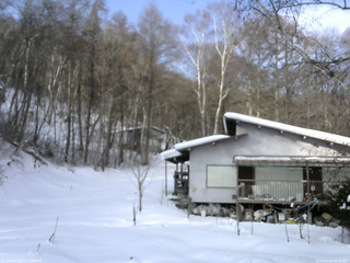 長野県菅平高原 ゆたか山荘 西側(坂上) 2026/01/19 09:30