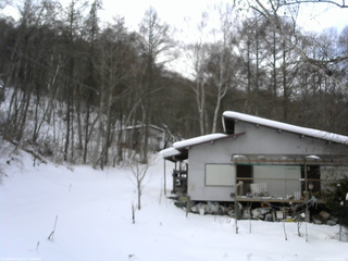 長野県菅平高原 ゆたか山荘 西側(坂上) 2026/01/19 12:45