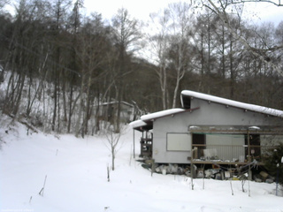 長野県菅平高原 ゆたか山荘 西側(坂上) 2026/01/19 13:00