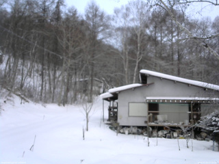 長野県菅平高原 ゆたか山荘 西側(坂上) 2026/01/20 07:30