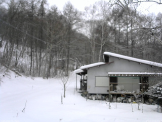 長野県菅平高原 ゆたか山荘 西側(坂上) 2026/01/20 09:15