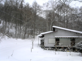 長野県菅平高原 ゆたか山荘 西側(坂上) 2026/01/20 09:30