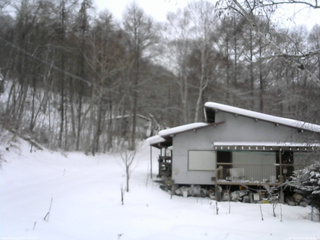 長野県菅平高原 ゆたか山荘 西側(坂上) 2026/01/20 09:45