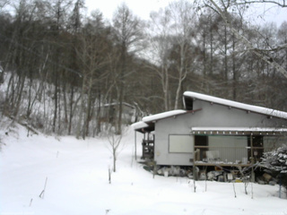 長野県菅平高原 ゆたか山荘 西側(坂上) 2026/01/20 13:15