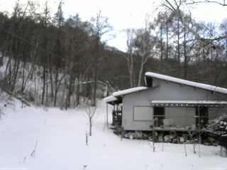 長野県菅平高原 ゆたか山荘 西側(坂上) 2026/01/20 16:15