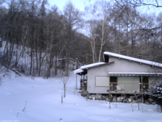 長野県菅平高原 ゆたか山荘 西側(坂上) 2026/01/21 06:45