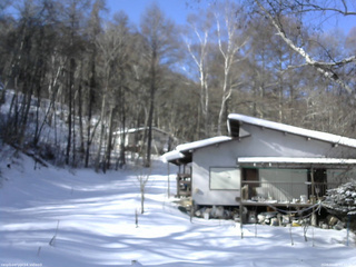 長野県菅平高原 ゆたか山荘 西側(坂上) 2026/01/21 10:45