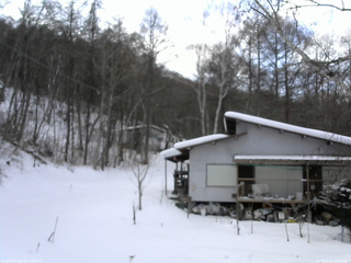 長野県菅平高原 ゆたか山荘 西側(坂上) 2026/01/21 15:00