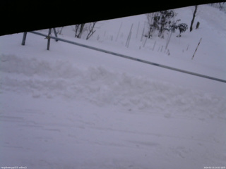 長野県菅平高原 ゆたか山荘 駐車場 2026/01/21 16:15