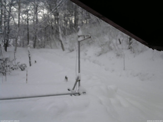 長野県菅平高原 ゆたか山荘 東側(坂下) 2026/01/22 08:00