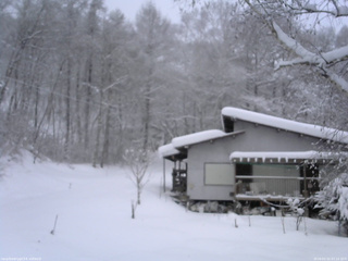 長野県菅平高原 ゆたか山荘 西側(坂上) 2026/01/22 07:15