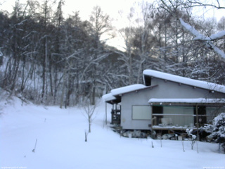 長野県菅平高原 ゆたか山荘 西側(坂上) 2026/01/22 16:30