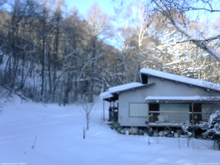 長野県菅平高原 ゆたか山荘 西側(坂上) 2026/01/23 08:00