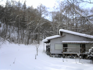 長野県菅平高原 ゆたか山荘 西側(坂上) 2026/01/23 14:15