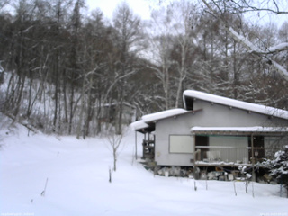 長野県菅平高原 ゆたか山荘 西側(坂上) 2026/01/24 07:30