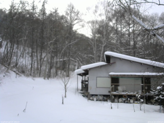 長野県菅平高原 ゆたか山荘 西側(坂上) 2026/01/24 14:15