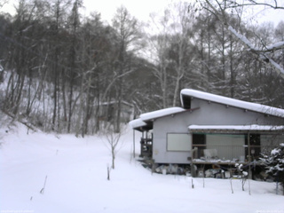 長野県菅平高原 ゆたか山荘 西側(坂上) 2026/01/24 16:00