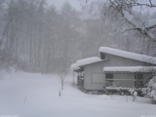 長野県菅平高原 ゆたか山荘 西側(坂上) 2026/01/25 07:30