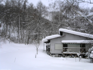 長野県菅平高原 ゆたか山荘 西側(坂上) 2026/01/26 16:30