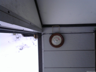 長野県菅平高原 ゆたか山荘 温度計 2026/01/26 07:15