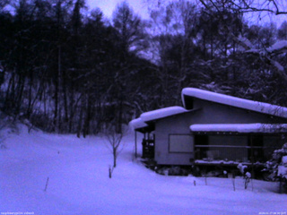 長野県菅平高原 ゆたか山荘 西側(坂上) 2026/01/27 06:30