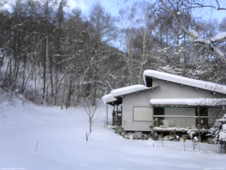 長野県菅平高原 ゆたか山荘 西側(坂上) 2026/01/27 09:45
