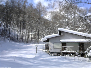 長野県菅平高原 ゆたか山荘 西側(坂上) 2026/01/27 10:45