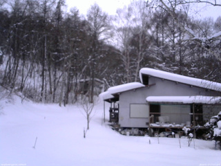 長野県菅平高原 ゆたか山荘 西側(坂上) 2026/01/27 17:15