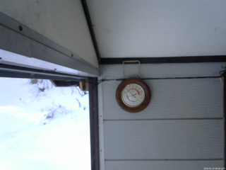 長野県菅平高原 ゆたか山荘 温度計 2026/01/27 08:00