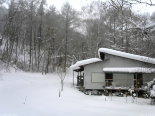長野県菅平高原 ゆたか山荘 西側(坂上) 2026/01/28 10:15