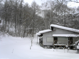 長野県菅平高原 ゆたか山荘 西側(坂上) 2026/01/28 11:30
