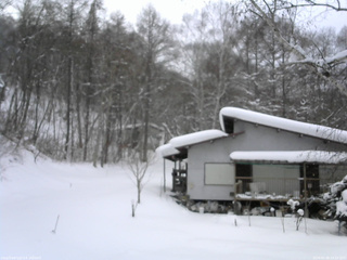 長野県菅平高原 ゆたか山荘 西側(坂上) 2026/01/28 14:30