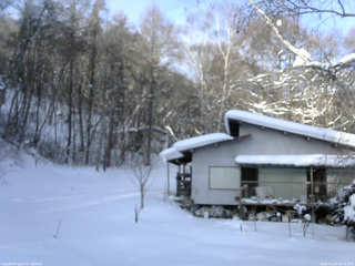 長野県菅平高原 ゆたか山荘 西側(坂上) 2026/01/29 08:15