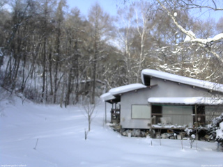 長野県菅平高原 ゆたか山荘 西側(坂上) 2026/01/29 08:30