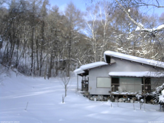 長野県菅平高原 ゆたか山荘 西側(坂上) 2026/01/29 08:45