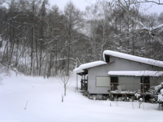 長野県菅平高原 ゆたか山荘 西側(坂上) 2026/01/29 15:15