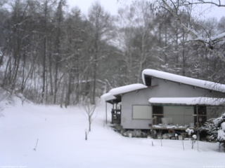 長野県菅平高原 ゆたか山荘 西側(坂上) 2026/01/29 16:30