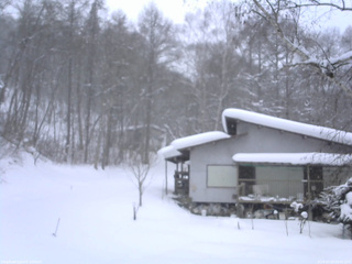 長野県菅平高原 ゆたか山荘 西側(坂上) 2026/01/29 16:45