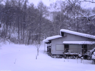 長野県菅平高原 ゆたか山荘 西側(坂上) 2026/01/29 17:00