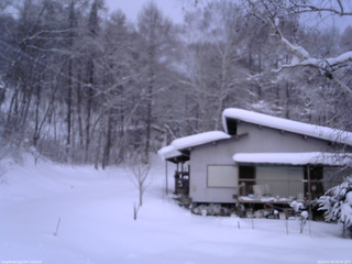 長野県菅平高原 ゆたか山荘 西側(坂上) 2026/01/30 06:45
