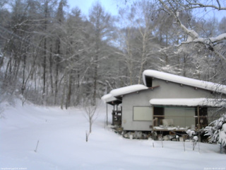 長野県菅平高原 ゆたか山荘 西側(坂上) 2026/01/30 07:30