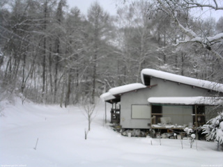 長野県菅平高原 ゆたか山荘 西側(坂上) 2026/01/30 09:30