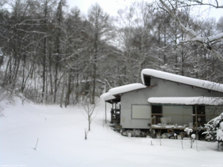 長野県菅平高原 ゆたか山荘 西側(坂上) 2026/01/30 12:45