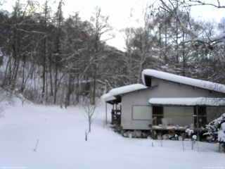 長野県菅平高原 ゆたか山荘 西側(坂上) 2026/01/30 16:45