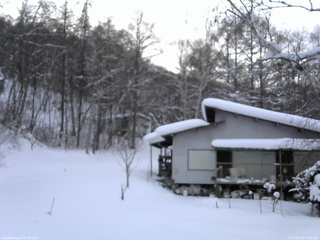 長野県菅平高原 ゆたか山荘 西側(坂上) 2026/01/30 17:00