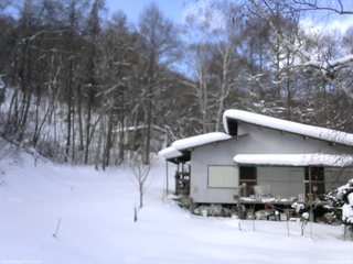 長野県菅平高原 ゆたか山荘 西側(坂上) 2026/02/01 10:30