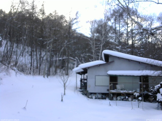 長野県菅平高原 ゆたか山荘 西側(坂上) 2026/02/01 15:30